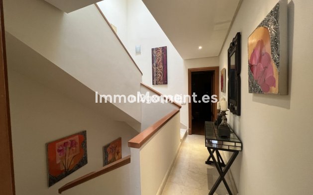 Revente - Villa - Estepona  - Costalita