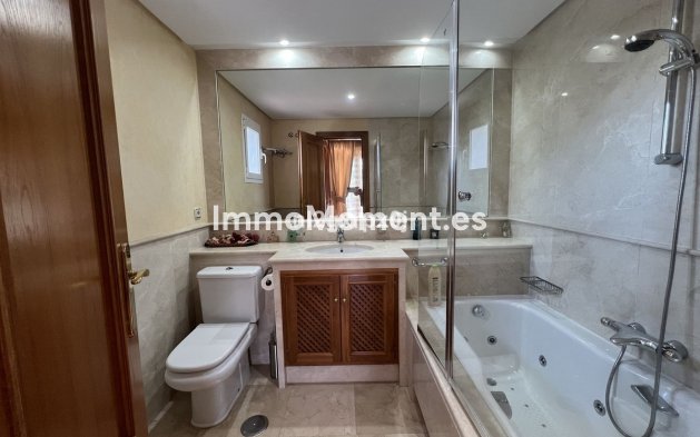 Revente - Villa - Estepona  - Costalita