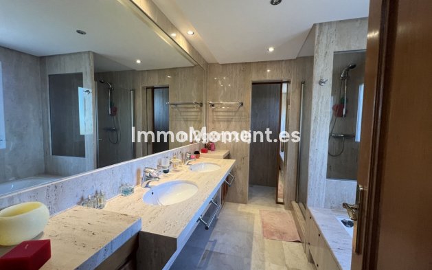 Revente - Villa - Estepona  - Costalita