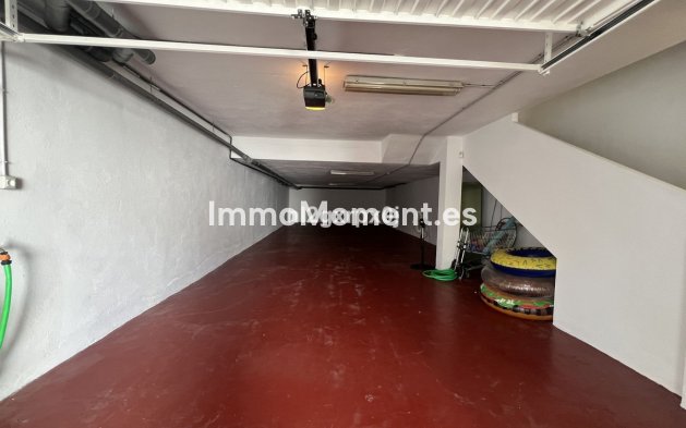 Revente - Villa - Estepona  - Costalita