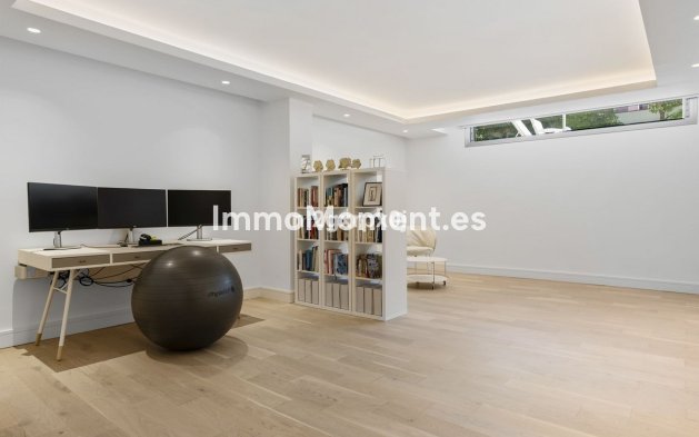 Revente - Villa - Marbella - Marbella Centro