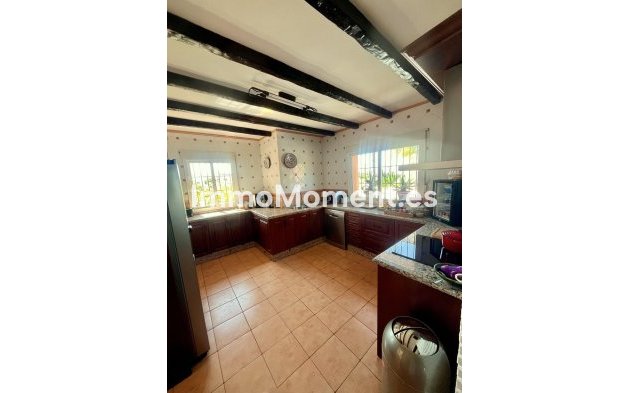 Reventa - Villa - Interior  - Alhaurín el Grande Centro