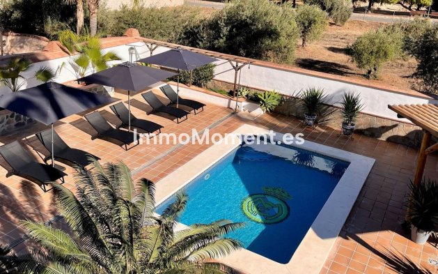 Reventa - Villa - Interior  - Alhaurín el Grande Centro