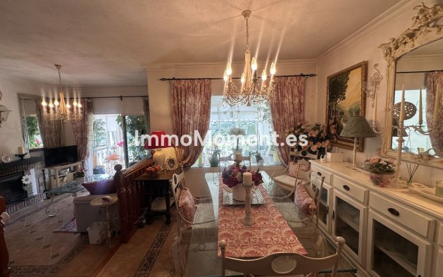 Reventa - Villa - Interior  - Monda