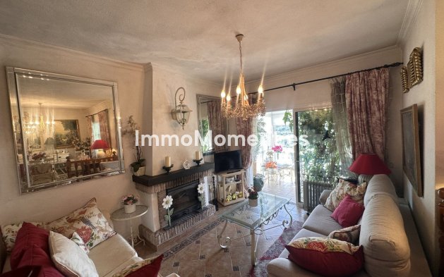 Reventa - Villa - Interior  - Monda