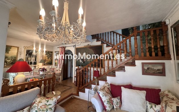 Reventa - Villa - Interior  - Monda