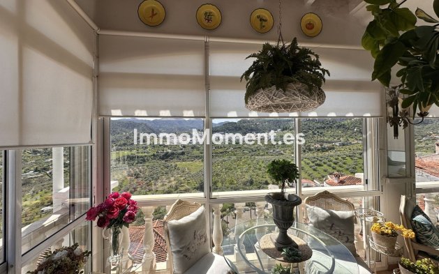 Reventa - Villa - Interior  - Monda