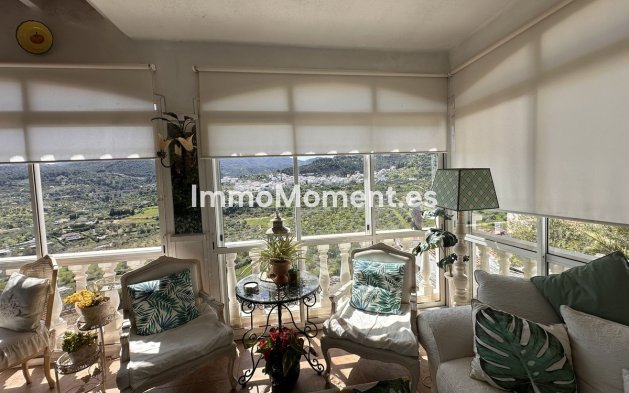 Reventa - Villa - Interior  - Monda