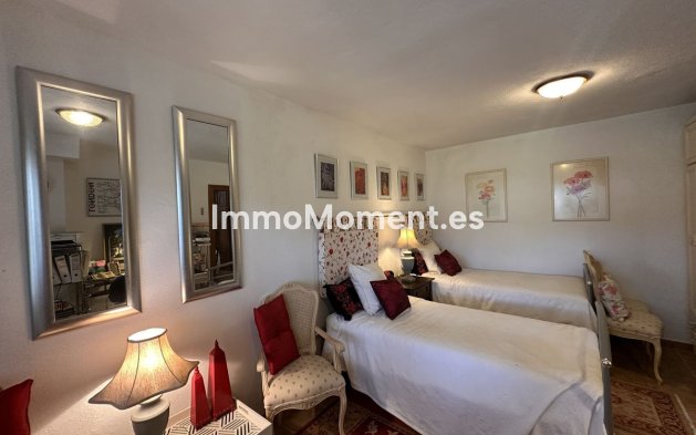 Reventa - Villa - Interior  - Monda