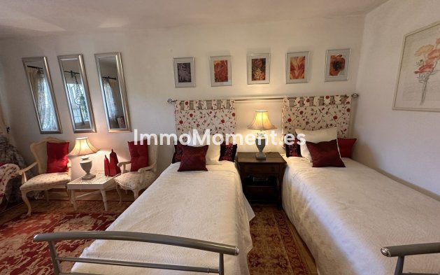 Reventa - Villa - Interior  - Monda