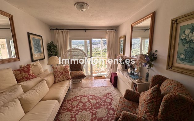 Reventa - Villa - Interior  - Monda