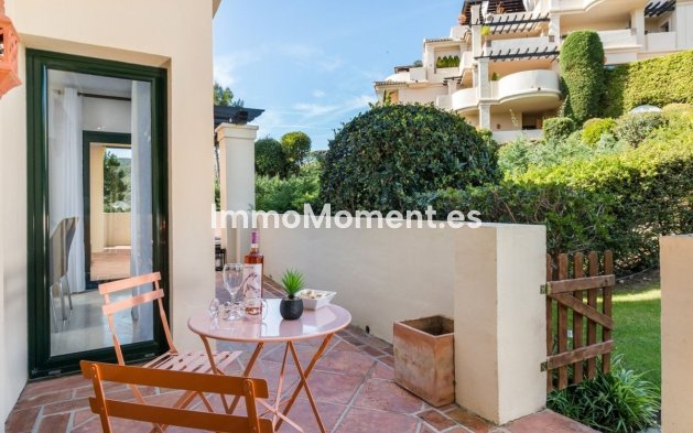 Resale - Apartment - Benahavís - Benahavís Centro