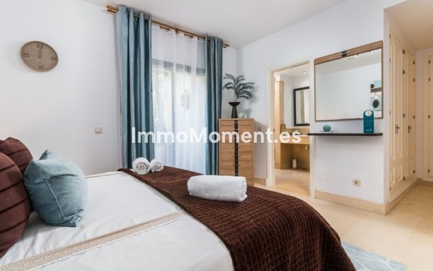 Resale - Apartment - Benahavís - Benahavís Centro