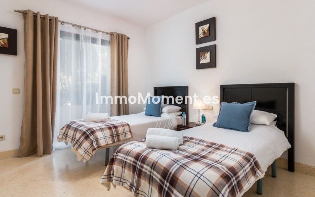 Resale - Apartment - Benahavís - Benahavís Centro