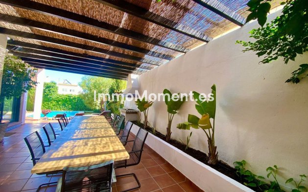 Revente - Villa - Marbella - Nueva Andalucía