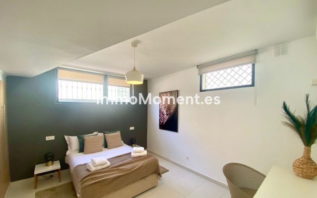 Revente - Villa - Marbella - Nueva Andalucía