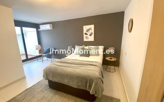 Revente - Villa - Marbella - Nueva Andalucía