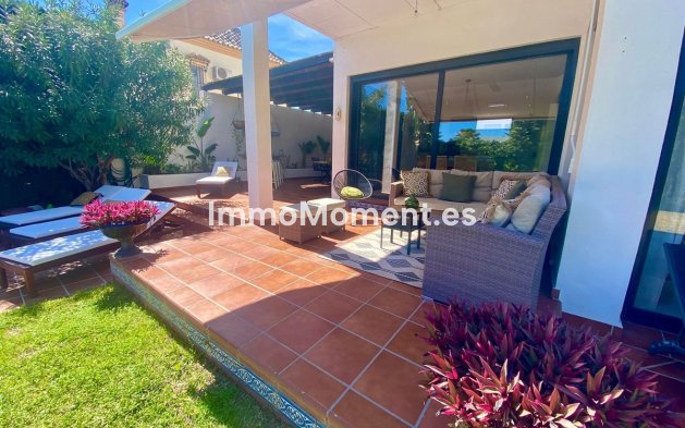 Revente - Villa - Marbella - Nueva Andalucía