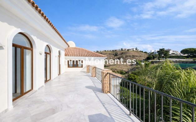 Resale - Villa - Benahavís - Benahavís Centro