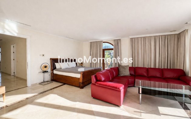 Resale - Villa - Benahavís - Benahavís Centro