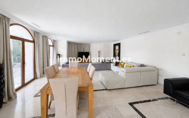 Resale - Villa - Benahavís - Benahavís Centro