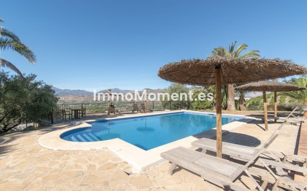 Reventa - Casa de campo - Interior  - Alora