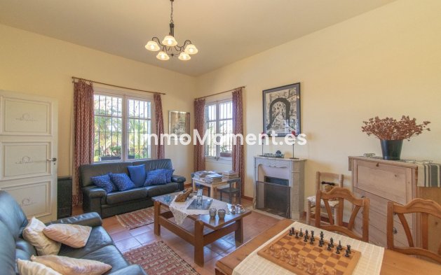 Reventa - Casa de campo - Interior  - Alora