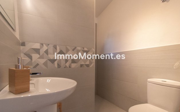 Reventa - Casa de campo - Interior  - Alora