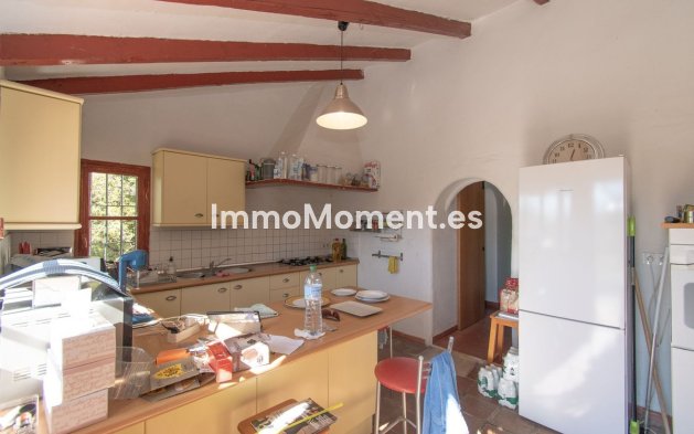 Reventa - Casa de campo - Interior  - Alora