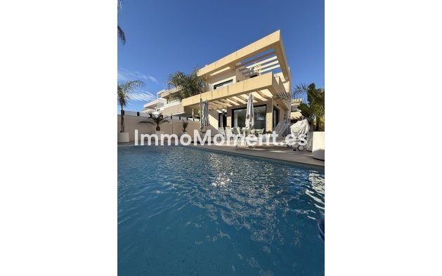 Resale - Villa - Los Montesinos - Los Montesinos Centro