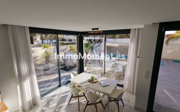 Resale - Villa - Los Montesinos - Los Montesinos Centro