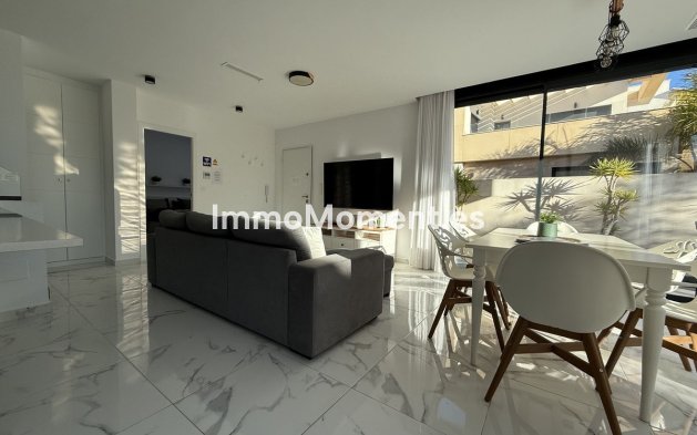 Resale - Villa - Los Montesinos - Los Montesinos Centro