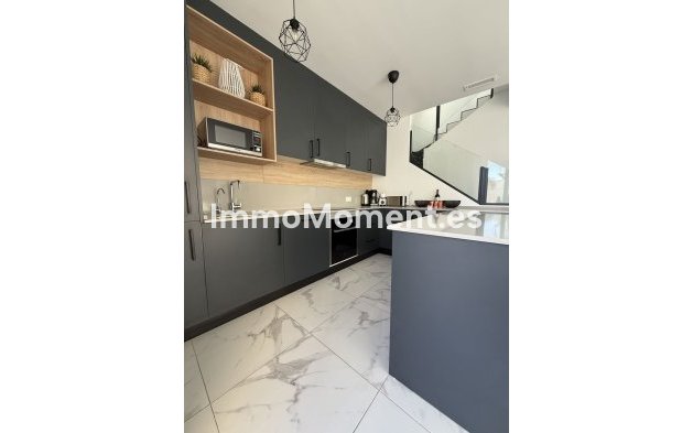 Resale - Villa - Los Montesinos - Los Montesinos Centro