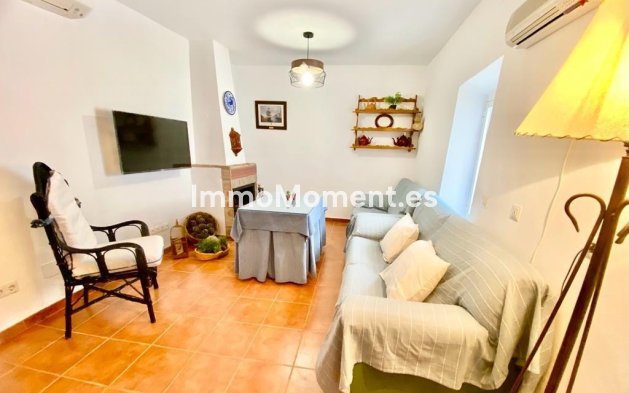 Revente - Maison mitoyenne - Intérieur                       - Istán