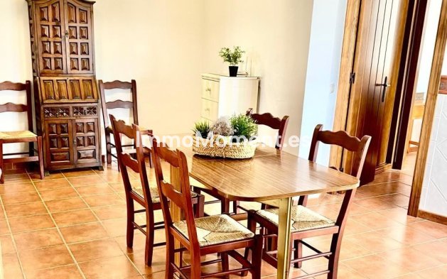 Revente - Maison mitoyenne - Intérieur                       - Istán