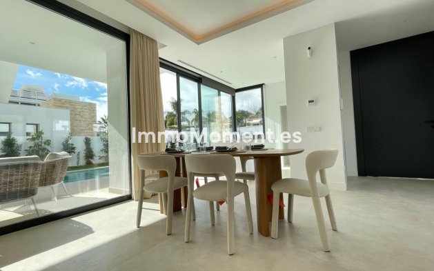 Revente - Villa - Estepona  - Estepona Centro