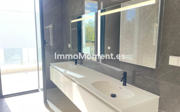 Revente - Villa - Estepona  - Estepona Centro