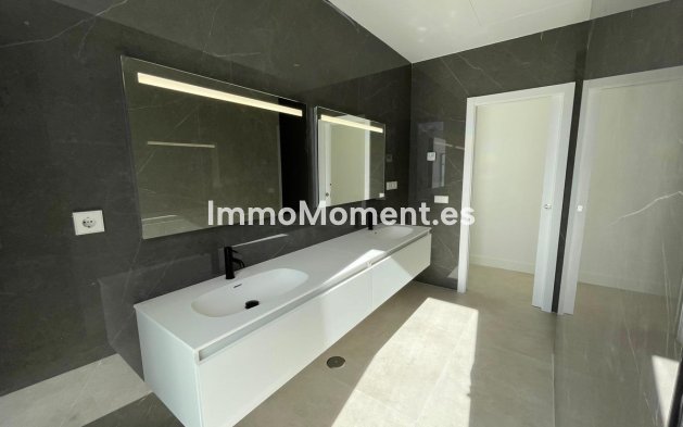 Revente - Villa - Estepona  - Estepona Centro