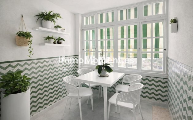Wiederverkauf - Wohnung - Torremolinos - La Carihuela