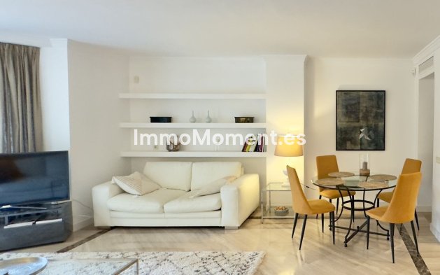 Revente - Appartement - Marbella - Elviria