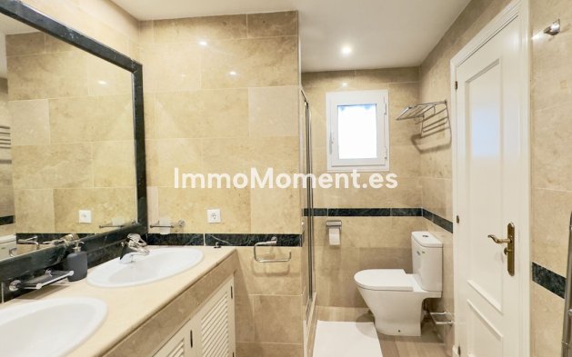 Revente - Appartement - Marbella - Elviria