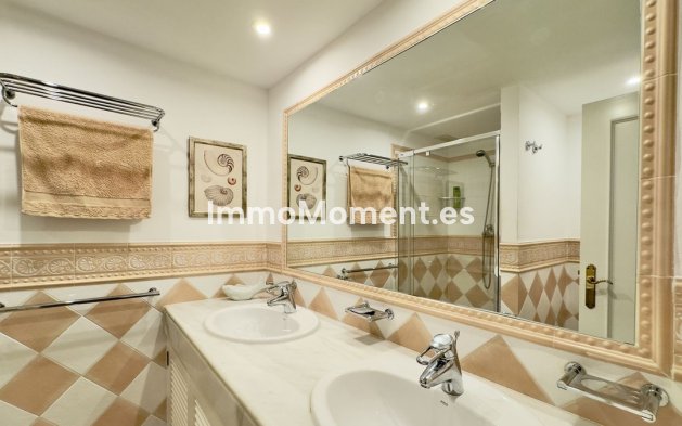 Revente - Appartement - Marbella - Elviria