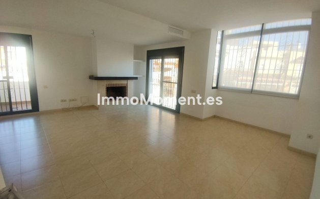 Revente - Villa - Estepona  - Cancelada