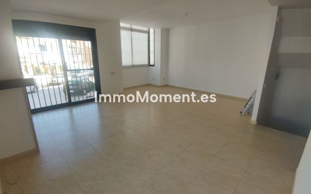 Revente - Villa - Estepona  - Cancelada