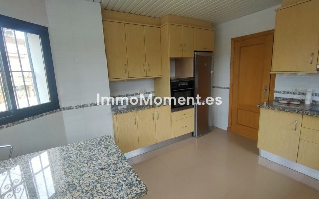 Revente - Villa - Estepona  - Cancelada