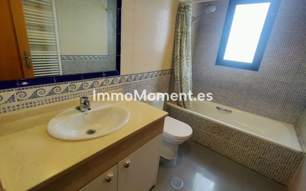 Revente - Villa - Estepona  - Cancelada