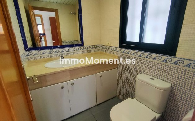 Revente - Villa - Estepona  - Cancelada