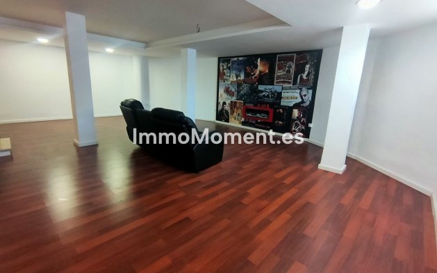 Revente - Villa - Estepona  - Cancelada