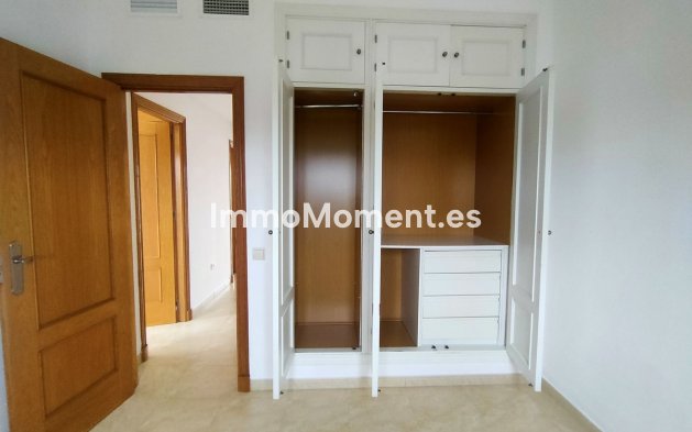 Revente - Villa - Estepona  - Cancelada