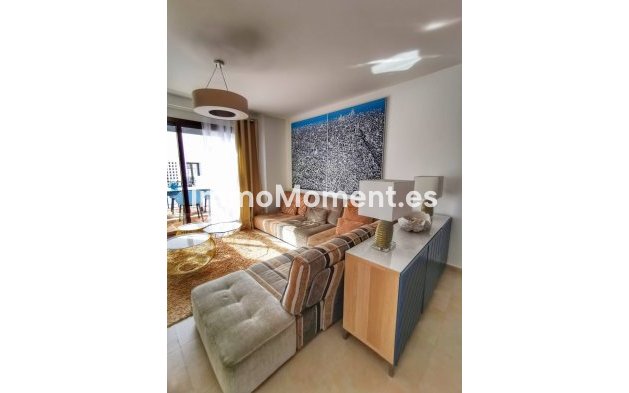 Resale - Apartment - Marbella - Altos de los Monteros